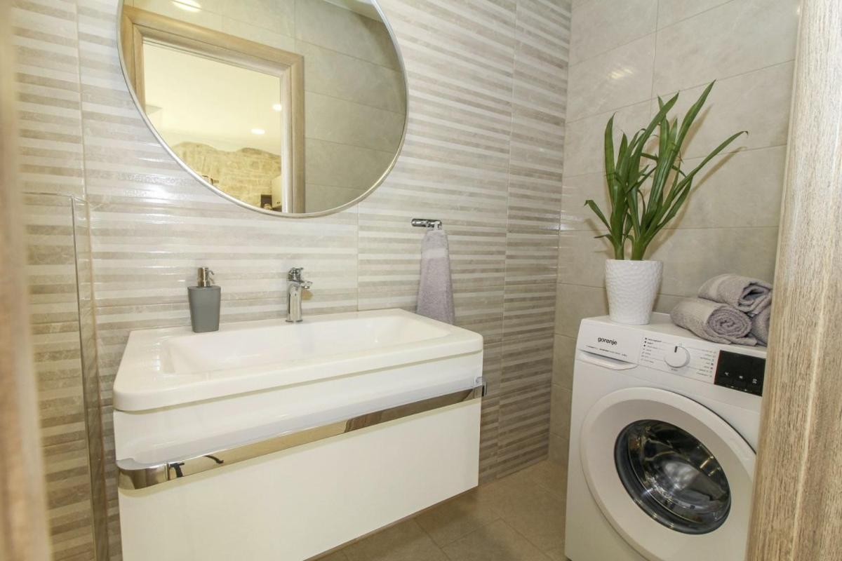 Villa Olea In Barat - Haus Fuer 6-8 Personen Kanfanar Exteriér fotografie