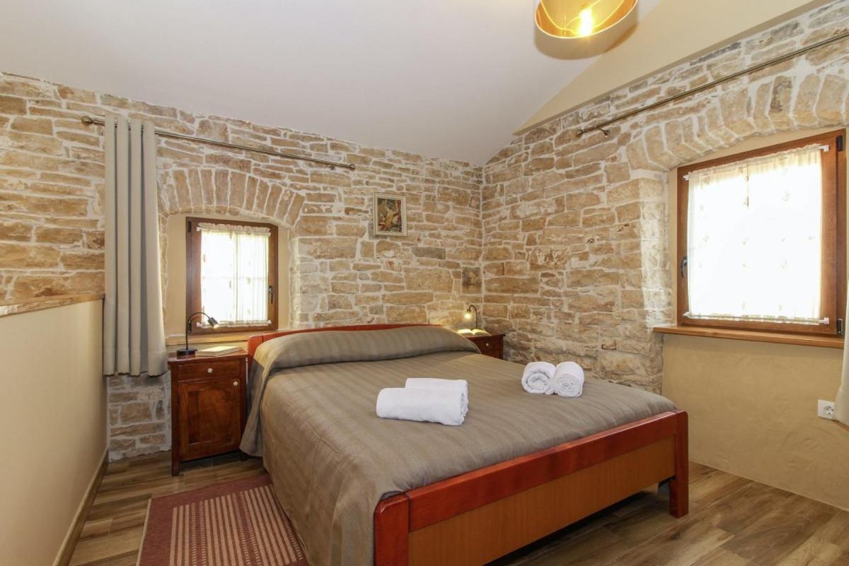 Villa Olea In Barat - Haus Fuer 6-8 Personen Kanfanar Exteriér fotografie