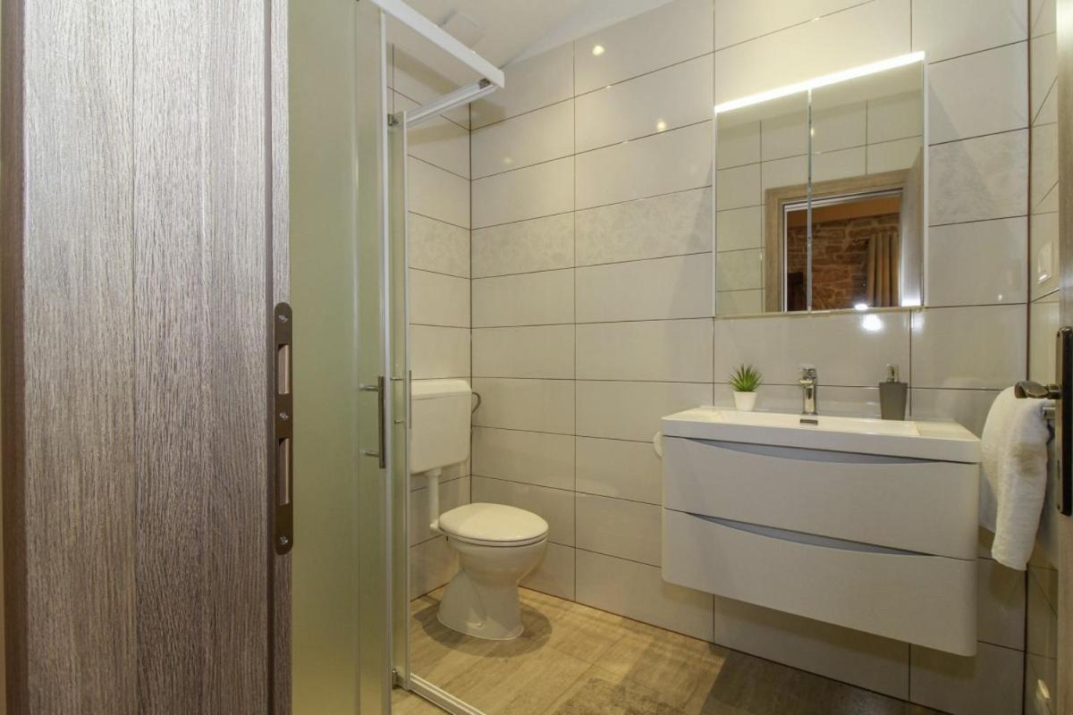 Villa Olea In Barat - Haus Fuer 6-8 Personen Kanfanar Exteriér fotografie