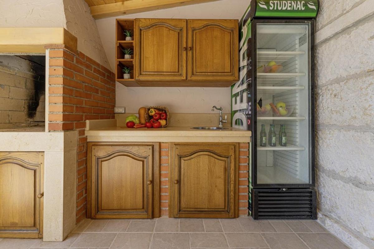 Villa Olea In Barat - Haus Fuer 6-8 Personen Kanfanar Exteriér fotografie