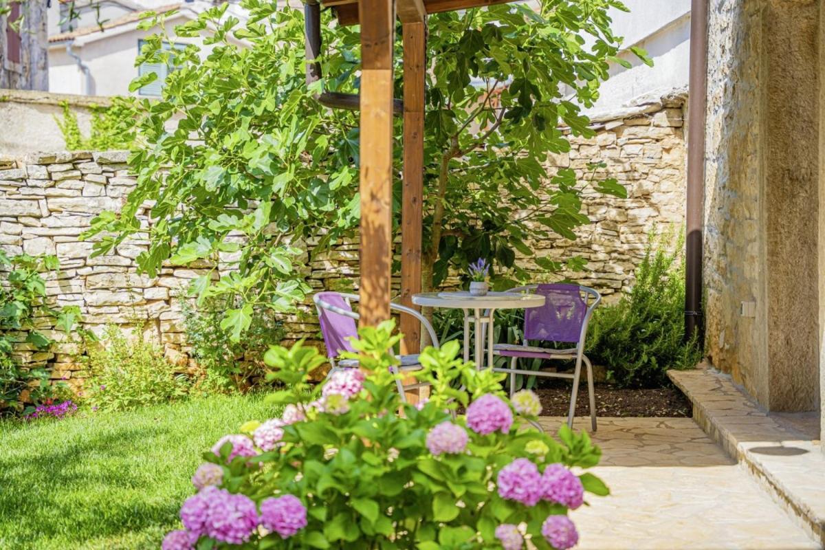 Villa Olea In Barat - Haus Fuer 6-8 Personen Kanfanar Exteriér fotografie